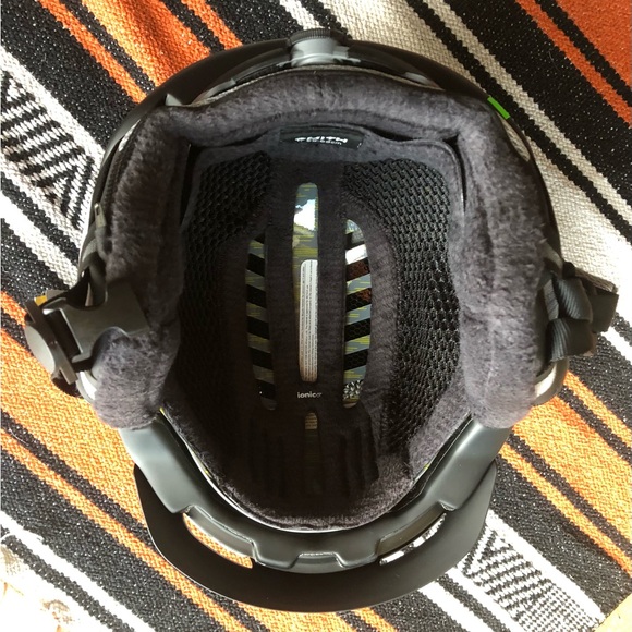 SMITH Vantage Women’s Helmet with MIPS - Picture 3 of 6